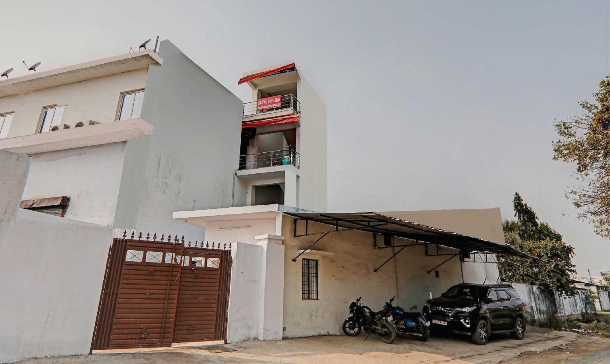Super Hotel O Satya Shiv Inn Banthra Sikandarpur المظهر الخارجي الصورة